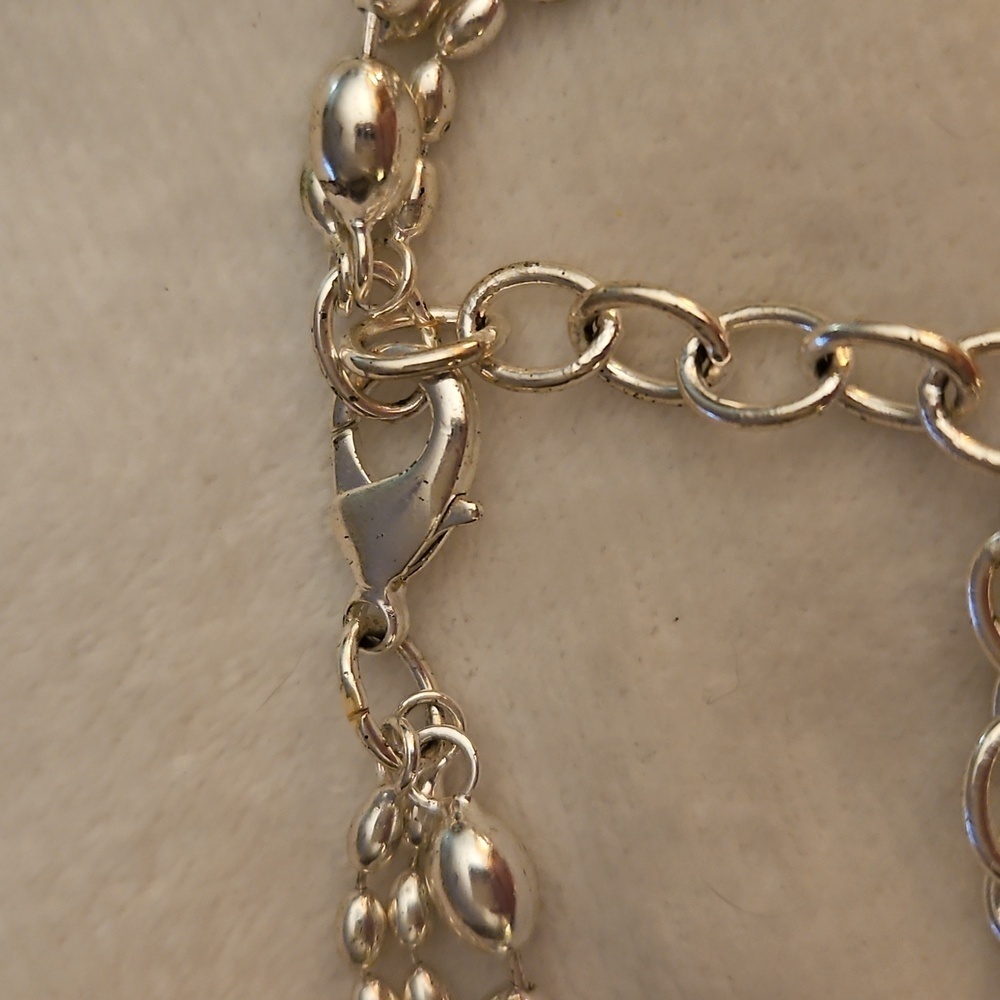 MONTANA SILVERSMITHS Silver Two-tone Rhinestone Heart Pendant Choker Necklace - Picture 5 of 8